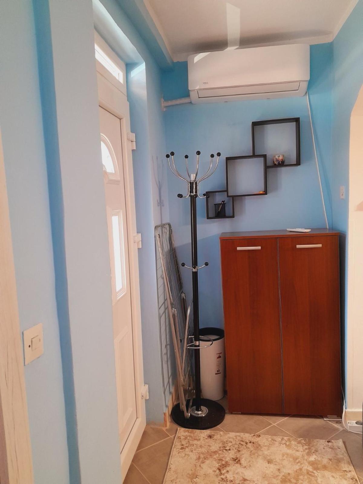 Apartman Radoman ツェティニェ エクステリア 写真