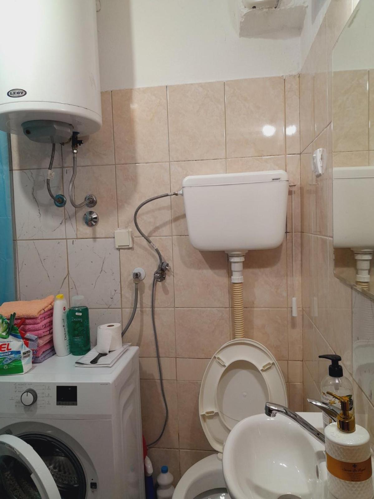 Apartman Radoman ツェティニェ エクステリア 写真