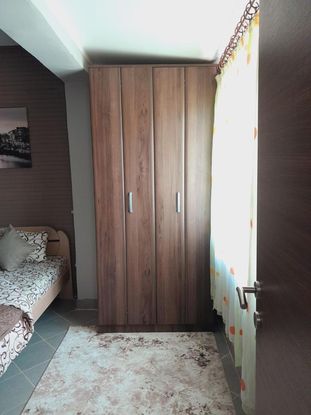 Apartman Radoman ツェティニェ エクステリア 写真