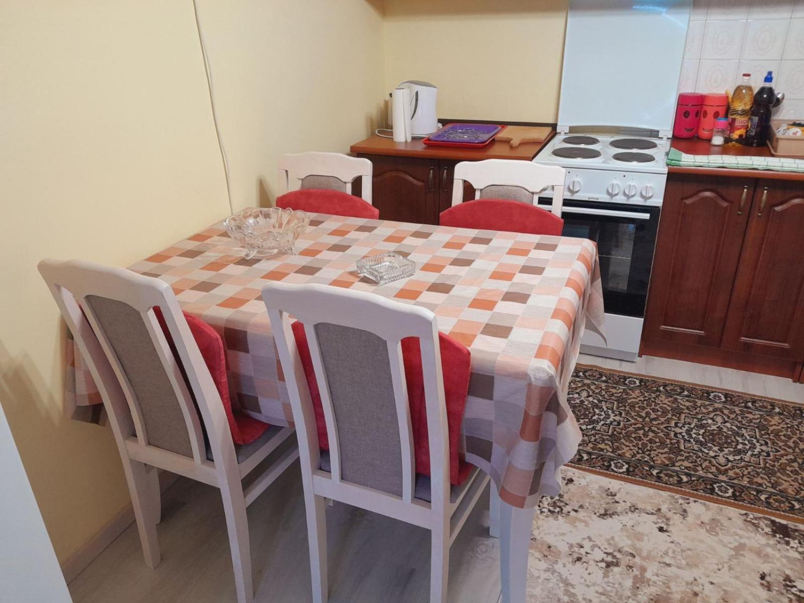 Apartman Radoman ツェティニェ エクステリア 写真